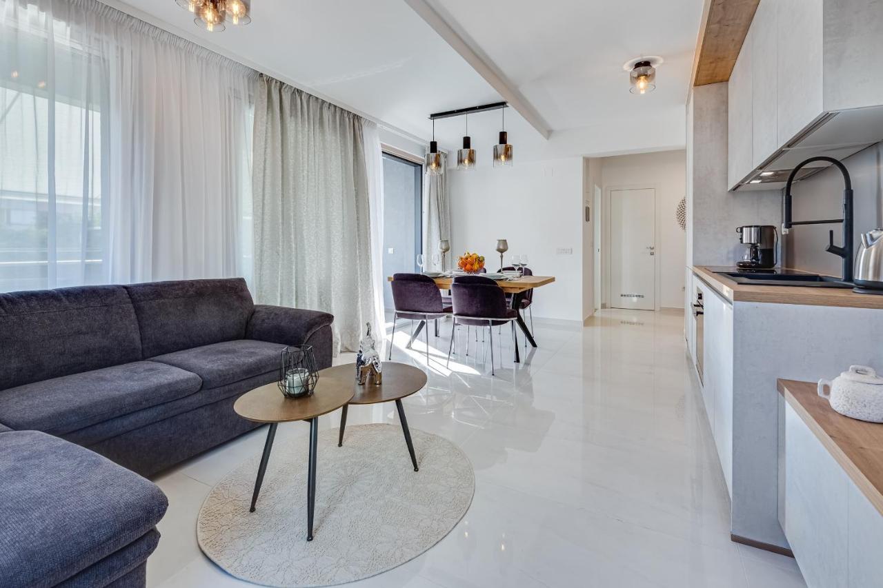 Diamond Two Bedroom Apartment زادار المظهر الخارجي الصورة